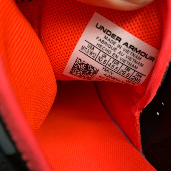 Under Armour Curry 7 - Picture 3 of 3